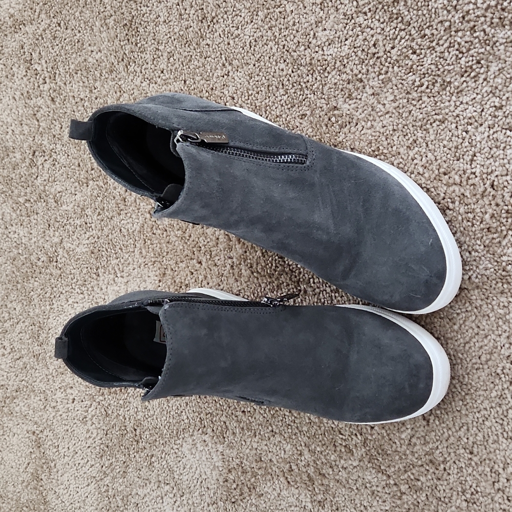 Blondo Waterproof Heeled Ankle Boots